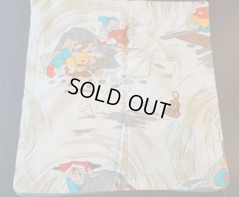 画像1: イギリス製　ヴィンテージクッションカバー　SALE! (1)