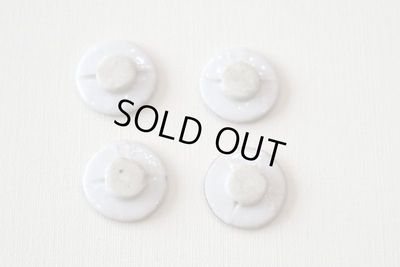 画像2: アメリカ製ヴィンテージボタン　ナーサリーライム　４個セット (2)