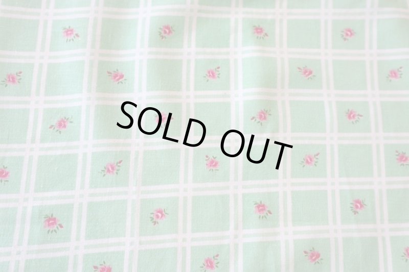 画像1: アメリカ製　ヴィンテージフィードサック　フラワーXスクエア (1)