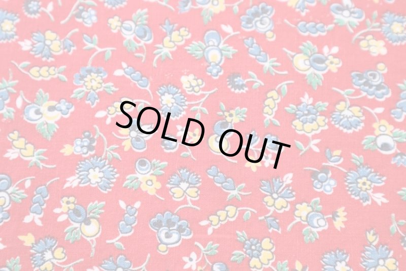 画像1: アメリカ製　ヴィンテージフィードサック　フローラル　レッド (1)