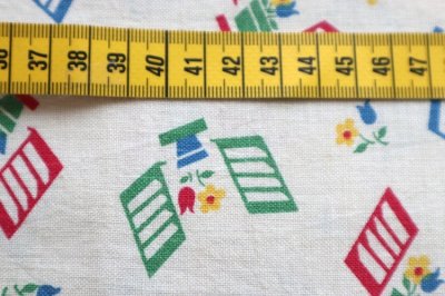 画像2: アメリカ製　ヴィンテージフィードサック　窓