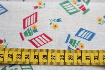 画像1: アメリカ製　ヴィンテージフィードサック　窓