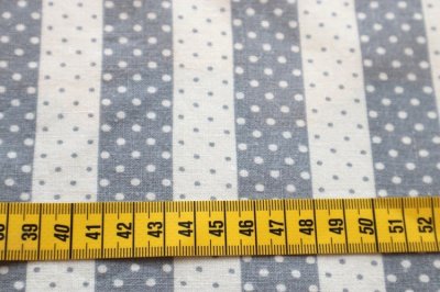 画像1: アメリカ製　ヴィンテージフィードサック　ドットボーダー