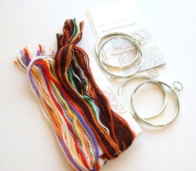 画像1: アメリカ製　 ヴィンテージ　クルーウェルキット　ネコちゃん、わんちゃん　フレーム付き