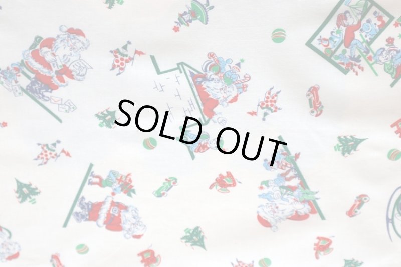 画像1: アメリカ製　ヴィンテージファブリック　サンタと仲間たち (1)