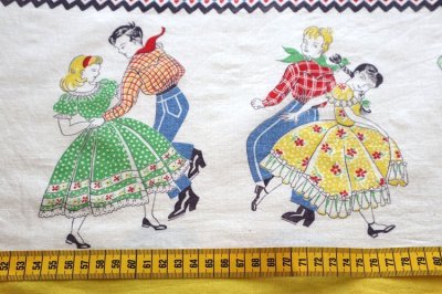 画像1: アメリカ製　ヴィンテージ　フィードサック　ファブリック  　フォークダンス