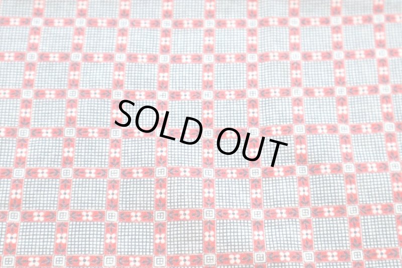 画像1: アメリカ製　ヴィンテージフィードサック　ファブリック　フローラルチェック (1)