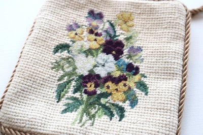 画像2: アメリカ製　ヴィンテージ　ニードルポイント　パース