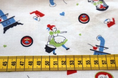 画像1: アメリカ製　ヴィンテージフィードサック　女の子とキッチン