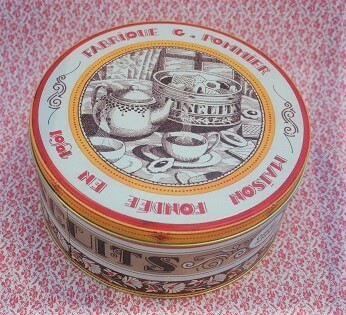 画像1: フランス Comptoir de Famille　ラウンドビスケット缶 (1)
